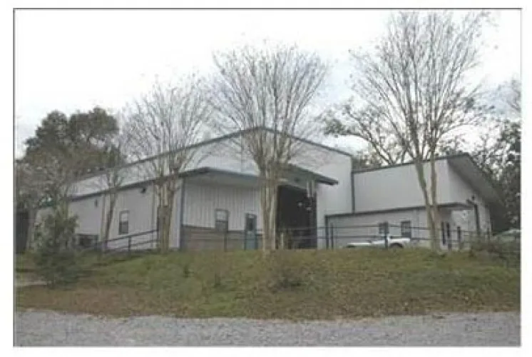 Photo #187 of ASSETS AND REAL ESTATE TO ONGOING OPERATIONS OF SOUTHERN ALUMINUM AND STEEL: A LATE MODEL FABRICATION AND WELDING FACILITY