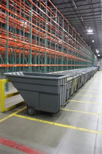 Photo #14 of FORMERLY OF MCGRAW-HILL - HUGH DISTRIBUTION CENTER: HUGE QUANTITY OF CONVEYOR EQUIPMENT, SHELVING UNITS, LOCKERS, WAREHOUSE EQUIPMENT, CARTS, PLUS MUCH MORE!