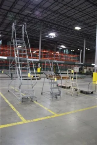 Photo #18 of FORMERLY OF MCGRAW-HILL - HUGH DISTRIBUTION CENTER: HUGE QUANTITY OF CONVEYOR EQUIPMENT, SHELVING UNITS, LOCKERS, WAREHOUSE EQUIPMENT, CARTS, PLUS MUCH MORE!