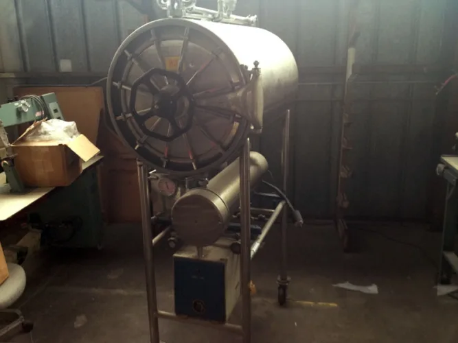 Photo #12 of BY ORDER OF US BANKRUPTCY COURT CASE: 13-BK-10894 - ASSETS & INVENTORY OF DIVING CONCEPTS, INC. - CAD/CAM SYSTEM, SEWING MACHINES, COMPRESSORS, DRYSUITS, NEOPRENE STOCK & MUCH MORE!