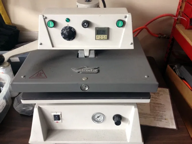 Photo #40 of BY ORDER OF US BANKRUPTCY COURT CASE: 13-BK-10894 - ASSETS & INVENTORY OF DIVING CONCEPTS, INC. - CAD/CAM SYSTEM, SEWING MACHINES, COMPRESSORS, DRYSUITS, NEOPRENE STOCK & MUCH MORE!