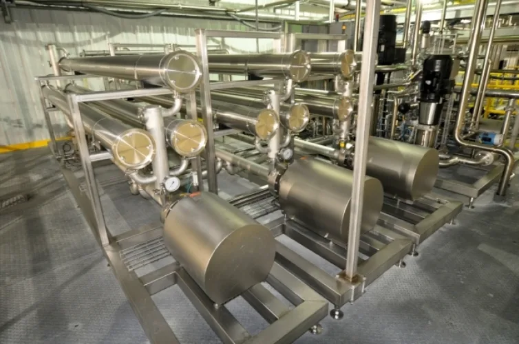 Photo #11 of MULTI MILLION DOLLAR EXTRAORDINARY EVENT - BIOEXX SPECIALTY PROTEINS LTD.: SKID-MOUNTED API 3-EFFECT EVAPORATOR, CLAIRIFIERS & SEPARATOR,

	VERY LATE MODEL PASTEURIZATION, FILTRATION & PROCESSING EQUIPMENT.