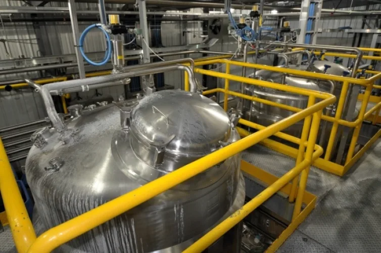 Photo #14 of MULTI MILLION DOLLAR EXTRAORDINARY EVENT - BIOEXX SPECIALTY PROTEINS LTD.: SKID-MOUNTED API 3-EFFECT EVAPORATOR, CLAIRIFIERS & SEPARATOR,

	VERY LATE MODEL PASTEURIZATION, FILTRATION & PROCESSING EQUIPMENT.