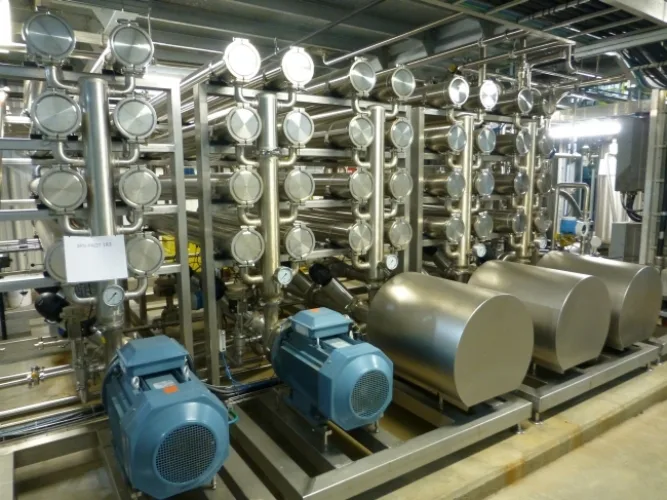 Photo #48 of MULTI MILLION DOLLAR EXTRAORDINARY EVENT - BIOEXX SPECIALTY PROTEINS LTD.: SKID-MOUNTED API 3-EFFECT EVAPORATOR, CLAIRIFIERS & SEPARATOR,

	VERY LATE MODEL PASTEURIZATION, FILTRATION & PROCESSING EQUIPMENT.