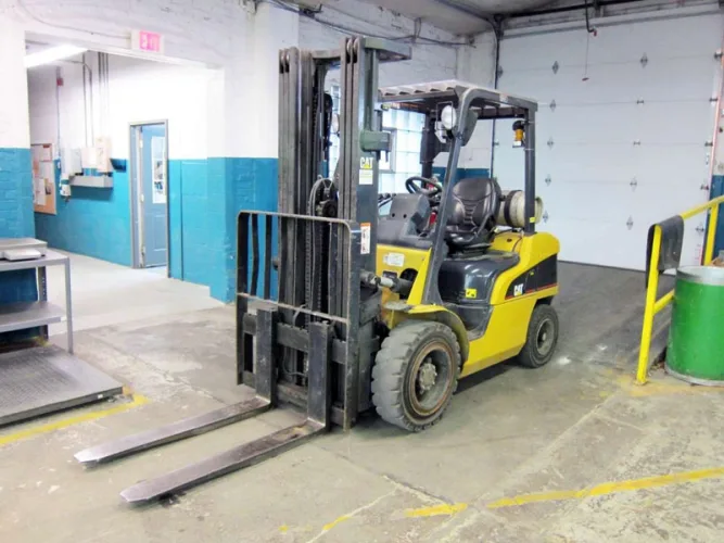 Photo #4 of FORMER ASSETS OF MILLER-HOLZWARTH INC.: LATE-MODEL CNC, AUTOCLAVE & GLASS-CUTTING EQUIPMENT