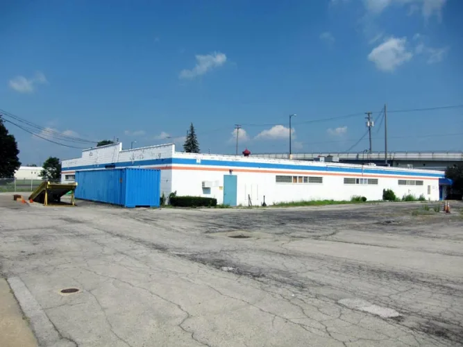Photo #11 of FORMER ASSETS OF MILLER-HOLZWARTH INC.: LATE-MODEL CNC, AUTOCLAVE & GLASS-CUTTING EQUIPMENT