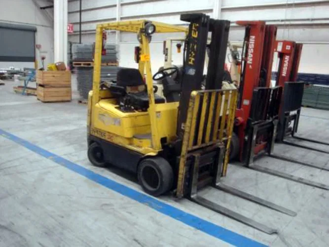 Photo #13 of MASTER PRECISION GLOBAL LLC: LATE MODEL STATE OF ART INJECTION MOLDING FACILITY