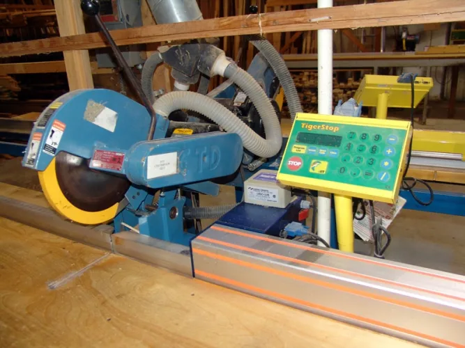 Photo #25 of BY ORDER OF U.S. BANKRUPTCY COURT CASE # 11-40527 - REAL WOOD PRODUCTS CORP.: WOODWORKING MACHINERY & EQUIPMENT