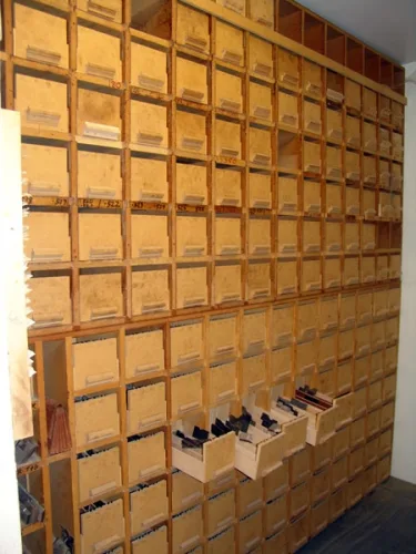 Photo #32 of BY ORDER OF U.S. BANKRUPTCY COURT CASE # 11-40527 - REAL WOOD PRODUCTS CORP.: WOODWORKING MACHINERY & EQUIPMENT