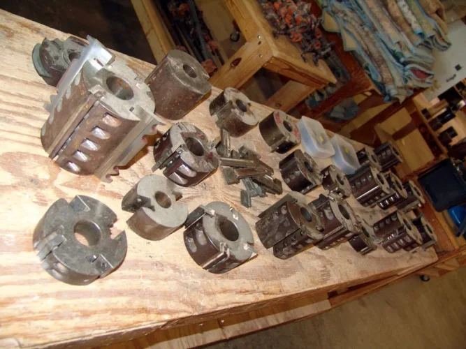 Photo #37 of BY ORDER OF U.S. BANKRUPTCY COURT CASE # 11-40527 - REAL WOOD PRODUCTS CORP.: WOODWORKING MACHINERY & EQUIPMENT