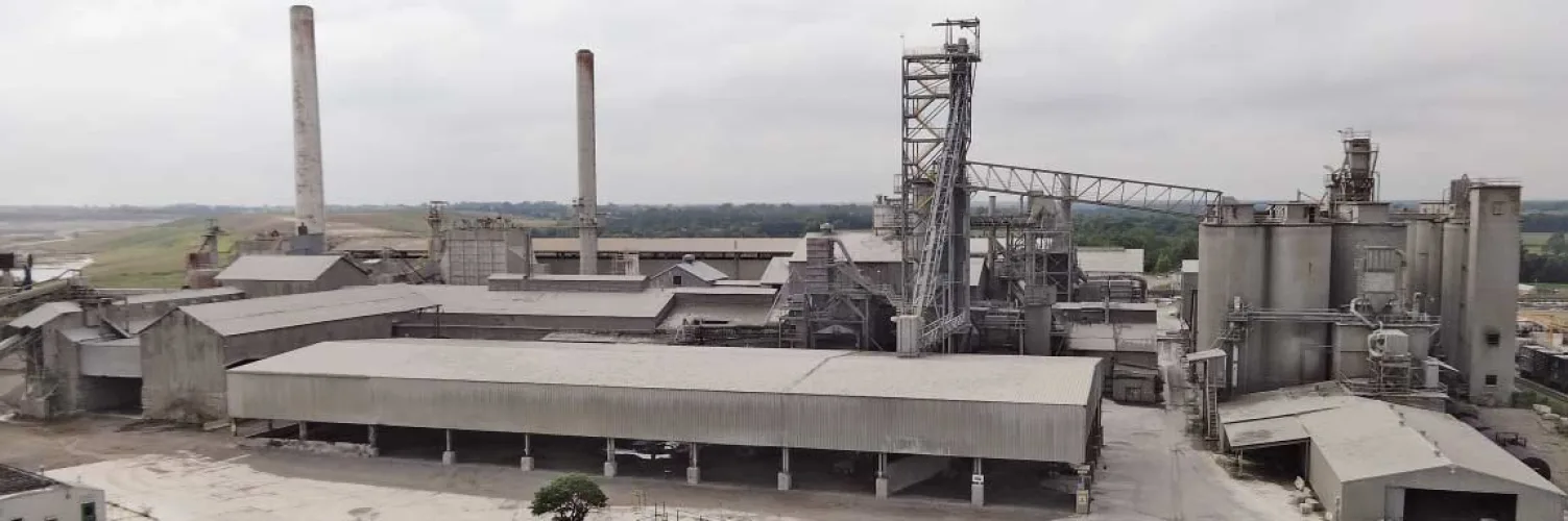 Photo #3 of HUGE TWO-DAY AUCTION OVER 1,000 LOTS - LAFARGE MIDWEST INC.: 776 ACRE CEMENT PRODUCTION FACILITY INCLUDING MACHINERY, EQUIPMENT, STEEL BUILDING STRUCTURES, COPPER WIRING, TRANSFORMERS AND SUPPORT EQUIPMENT