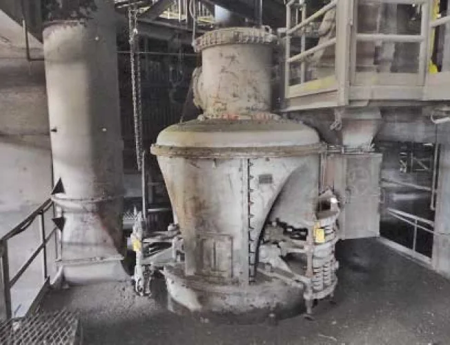 Photo #16 of HUGE TWO-DAY AUCTION OVER 1,000 LOTS - LAFARGE MIDWEST INC.: 776 ACRE CEMENT PRODUCTION FACILITY INCLUDING MACHINERY, EQUIPMENT, STEEL BUILDING STRUCTURES, COPPER WIRING, TRANSFORMERS AND SUPPORT EQUIPMENT