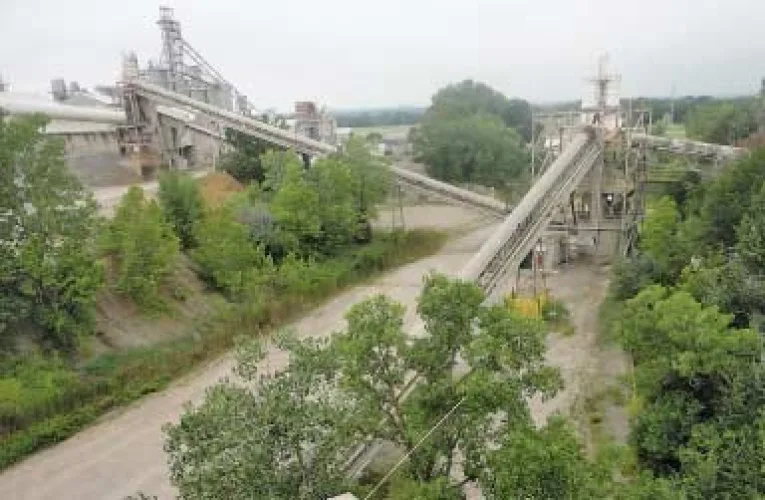 Photo #22 of HUGE TWO-DAY AUCTION OVER 1,000 LOTS - LAFARGE MIDWEST INC.: 776 ACRE CEMENT PRODUCTION FACILITY INCLUDING MACHINERY, EQUIPMENT, STEEL BUILDING STRUCTURES, COPPER WIRING, TRANSFORMERS AND SUPPORT EQUIPMENT