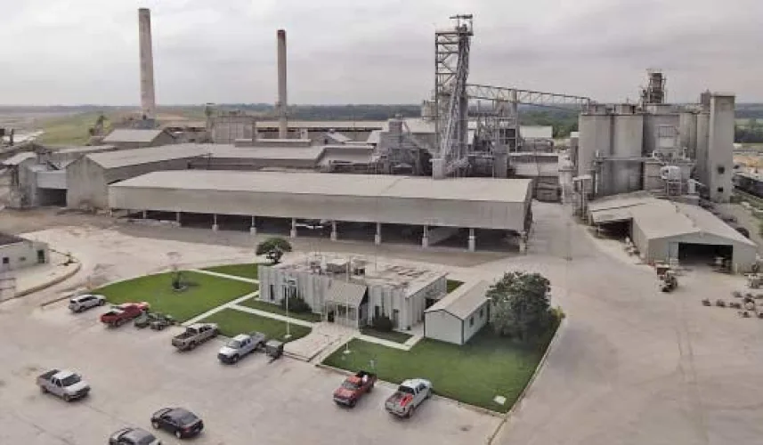 Photo #45 of HUGE TWO-DAY AUCTION OVER 1,000 LOTS - LAFARGE MIDWEST INC.: 776 ACRE CEMENT PRODUCTION FACILITY INCLUDING MACHINERY, EQUIPMENT, STEEL BUILDING STRUCTURES, COPPER WIRING, TRANSFORMERS AND SUPPORT EQUIPMENT