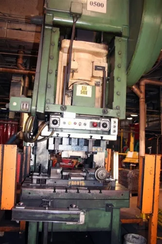 Photo #6 of SURPLUS TO THE ONGOING OPERATIONS OF A GLOBAL COMMERCIAL VEHICLE PARTS MANUFACTURER: 600-TON &  300-TON MINSTER SSDC PRESSES,  250-TON MINSTER GAP FRAME PRESS & FEED LINE