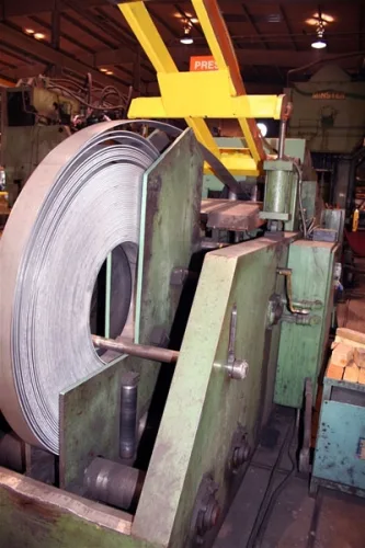 Photo #22 of SURPLUS TO THE ONGOING OPERATIONS OF A GLOBAL COMMERCIAL VEHICLE PARTS MANUFACTURER: 600-TON &  300-TON MINSTER SSDC PRESSES,  250-TON MINSTER GAP FRAME PRESS & FEED LINE