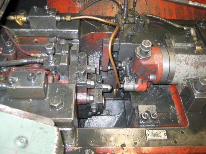 Photo #21 of SURPLUS TO THE ONGOING NEEDS OF L & M MANUFACTURING - HIGH SPEED FASTENER MANUFACTURING MACHINERY: COLD HEADERS, THREAD ROLLERS, PINCH POINTERS & MUCH MORE