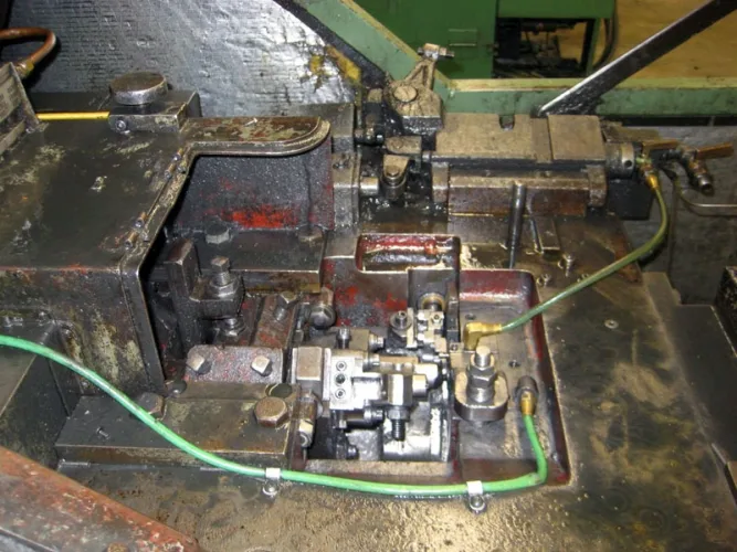 Photo #38 of SURPLUS TO THE ONGOING NEEDS OF L & M MANUFACTURING - HIGH SPEED FASTENER MANUFACTURING MACHINERY: COLD HEADERS, THREAD ROLLERS, PINCH POINTERS & MUCH MORE