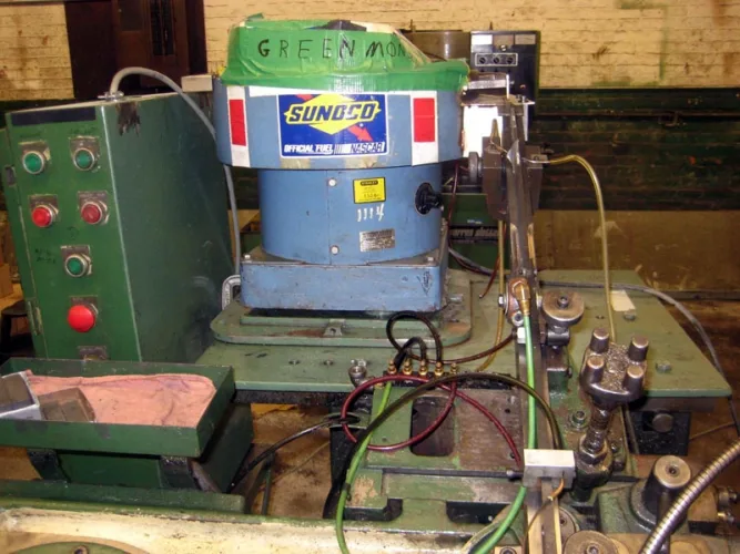 Photo #80 of SURPLUS TO THE ONGOING NEEDS OF L & M MANUFACTURING - HIGH SPEED FASTENER MANUFACTURING MACHINERY: COLD HEADERS, THREAD ROLLERS, PINCH POINTERS & MUCH MORE