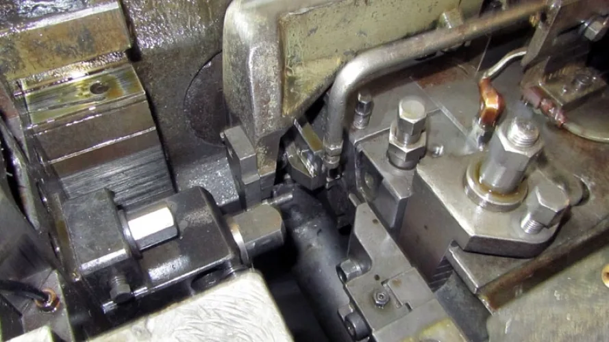 Photo #114 of SURPLUS TO THE ONGOING NEEDS OF L & M MANUFACTURING - HIGH SPEED FASTENER MANUFACTURING MACHINERY: COLD HEADERS, THREAD ROLLERS, PINCH POINTERS & MUCH MORE