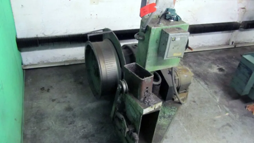 Photo #123 of SURPLUS TO THE ONGOING NEEDS OF L & M MANUFACTURING - HIGH SPEED FASTENER MANUFACTURING MACHINERY: COLD HEADERS, THREAD ROLLERS, PINCH POINTERS & MUCH MORE