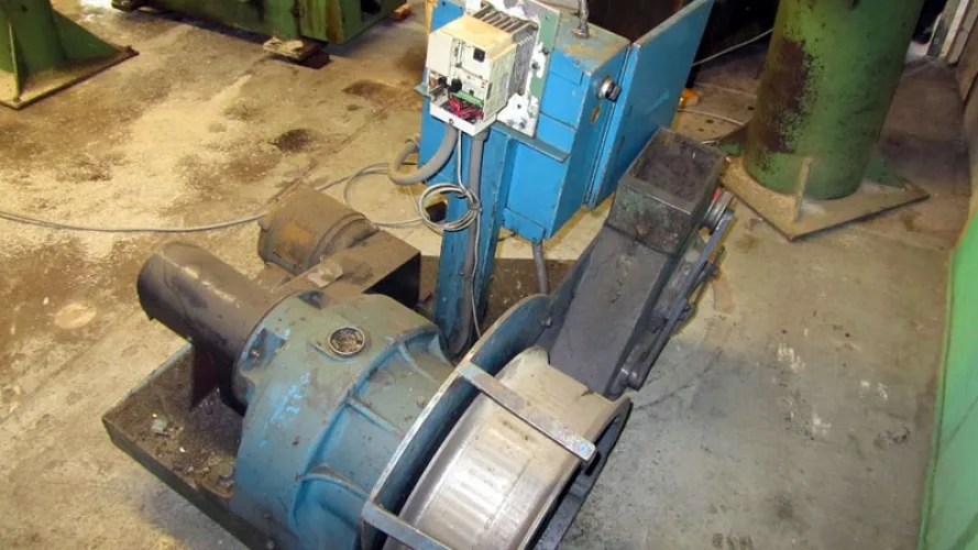Photo #125 of SURPLUS TO THE ONGOING NEEDS OF L & M MANUFACTURING - HIGH SPEED FASTENER MANUFACTURING MACHINERY: COLD HEADERS, THREAD ROLLERS, PINCH POINTERS & MUCH MORE
