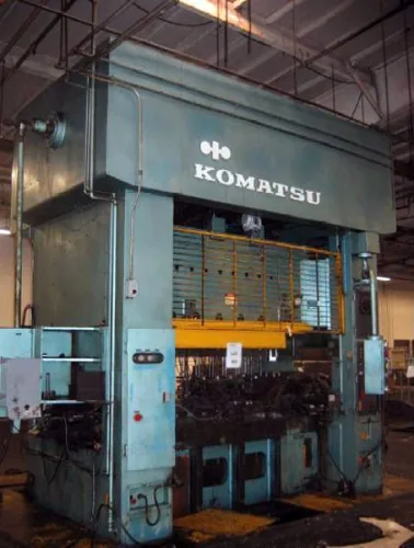 Photo #13 of NORTH AMERICAN INDUSTRIAL MACHINERY SALE - INCLUDING: PACIFIC, DAKE & MACRODYNE PRESSES, VERTICAL & HORIZONTAL BORING MILLS , POWER SHEAR, PROFILER, GRINDERS, PAINT BOOTHS & MUCH MORE!