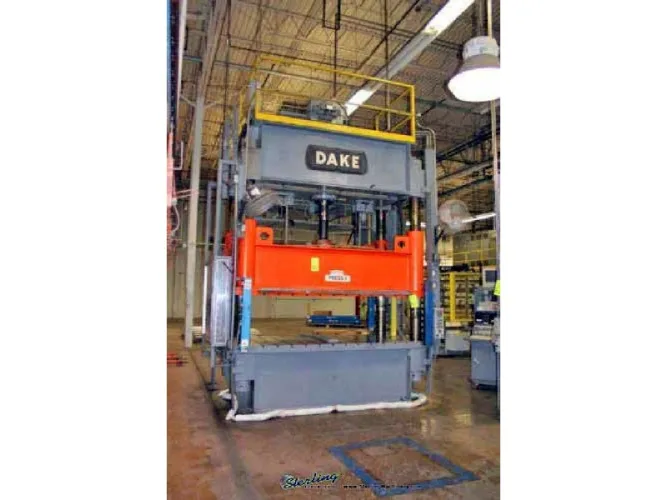 Photo #14 of NORTH AMERICAN INDUSTRIAL MACHINERY SALE - INCLUDING: PACIFIC, DAKE & MACRODYNE PRESSES, VERTICAL & HORIZONTAL BORING MILLS , POWER SHEAR, PROFILER, GRINDERS, PAINT BOOTHS & MUCH MORE!