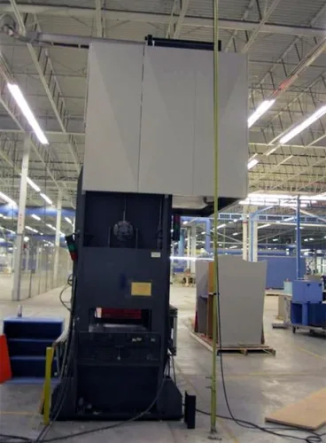 Photo #35 of NORTH AMERICAN INDUSTRIAL MACHINERY SALE - INCLUDING: PACIFIC, DAKE & MACRODYNE PRESSES, VERTICAL & HORIZONTAL BORING MILLS , POWER SHEAR, PROFILER, GRINDERS, PAINT BOOTHS & MUCH MORE!