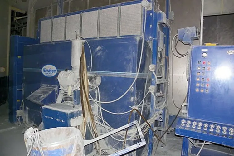 Photo #49 of NORTH AMERICAN INDUSTRIAL MACHINERY SALE - INCLUDING: PACIFIC, DAKE & MACRODYNE PRESSES, VERTICAL & HORIZONTAL BORING MILLS , POWER SHEAR, PROFILER, GRINDERS, PAINT BOOTHS & MUCH MORE!