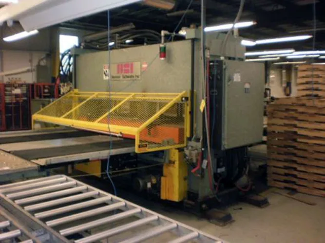 Photo #70 of NORTH AMERICAN INDUSTRIAL MACHINERY SALE - INCLUDING: PACIFIC, DAKE & MACRODYNE PRESSES, VERTICAL & HORIZONTAL BORING MILLS , POWER SHEAR, PROFILER, GRINDERS, PAINT BOOTHS & MUCH MORE!