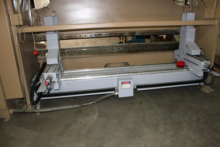 Photo #145 of NORTH AMERICAN INDUSTRIAL MACHINERY SALE - INCLUDING: PACIFIC, DAKE & MACRODYNE PRESSES, VERTICAL & HORIZONTAL BORING MILLS , POWER SHEAR, PROFILER, GRINDERS, PAINT BOOTHS & MUCH MORE!
