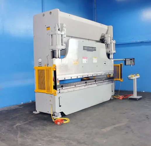 Photo #148 of NORTH AMERICAN INDUSTRIAL MACHINERY SALE - INCLUDING: PACIFIC, DAKE & MACRODYNE PRESSES, VERTICAL & HORIZONTAL BORING MILLS , POWER SHEAR, PROFILER, GRINDERS, PAINT BOOTHS & MUCH MORE!