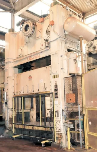 Photo #66 of BY ORDER OF COURT APPOINTED RECEIVER, CASE# CV-13-19489: NATIONAL AUTO RADIATOR MANUFACTURING CO. LTD: INCLUDING: (44) PRESSES UP TO 1200-TON, (6) SERVO FEED LINES, MACHINE & FABRICATION SHOP, ROBOTS, HUGE CMM, SCRAP REMOVAL SYSTEMS, WELDERS, FORKLIFTS &