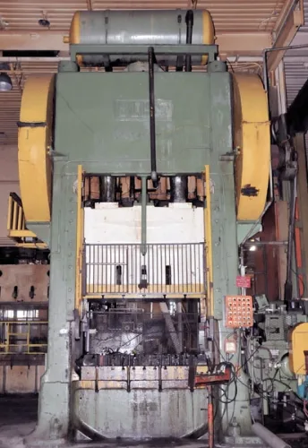 Photo #71 of BY ORDER OF COURT APPOINTED RECEIVER, CASE# CV-13-19489: NATIONAL AUTO RADIATOR MANUFACTURING CO. LTD: INCLUDING: (44) PRESSES UP TO 1200-TON, (6) SERVO FEED LINES, MACHINE & FABRICATION SHOP, ROBOTS, HUGE CMM, SCRAP REMOVAL SYSTEMS, WELDERS, FORKLIFTS &