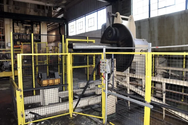 Photo #85 of BY ORDER OF COURT APPOINTED RECEIVER, CASE# CV-13-19489: NATIONAL AUTO RADIATOR MANUFACTURING CO. LTD: INCLUDING: (44) PRESSES UP TO 1200-TON, (6) SERVO FEED LINES, MACHINE & FABRICATION SHOP, ROBOTS, HUGE CMM, SCRAP REMOVAL SYSTEMS, WELDERS, FORKLIFTS &