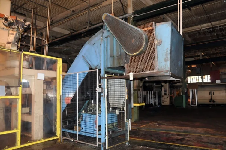 Photo #88 of BY ORDER OF COURT APPOINTED RECEIVER, CASE# CV-13-19489: NATIONAL AUTO RADIATOR MANUFACTURING CO. LTD: INCLUDING: (44) PRESSES UP TO 1200-TON, (6) SERVO FEED LINES, MACHINE & FABRICATION SHOP, ROBOTS, HUGE CMM, SCRAP REMOVAL SYSTEMS, WELDERS, FORKLIFTS &