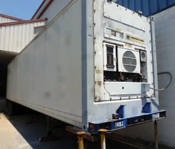 Photo #8 of BY ORDER OF U.S. BANKRUPTCY COURT CASE: 9:12-BK-12606  - AMK FOOD SERVICES, INC.: LATE MODEL FOOD SERVICE DELIVERY TRUCKS