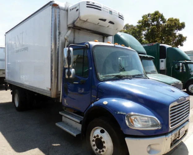 Photo #14 of BY ORDER OF U.S. BANKRUPTCY COURT CASE: 9:12-BK-12606  - AMK FOOD SERVICES, INC.: LATE MODEL FOOD SERVICE DELIVERY TRUCKS