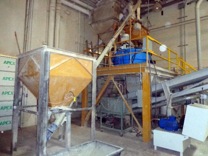 Photo #3 of BY ORDER OF THE LESSOR THE FORMER MACHINERY AND EQUIPMENT UTILIZED BY LACUNA, INC., D/B/A APEX BLOCK CORPORATION