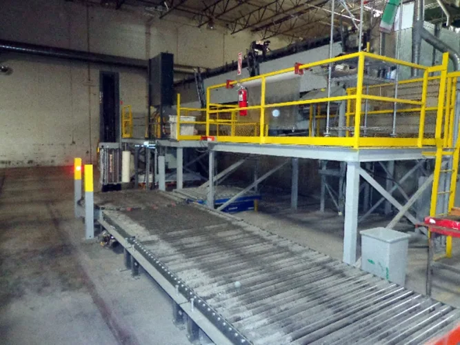 Photo #9 of BY ORDER OF THE LESSOR THE FORMER MACHINERY AND EQUIPMENT UTILIZED BY LACUNA, INC., D/B/A APEX BLOCK CORPORATION
