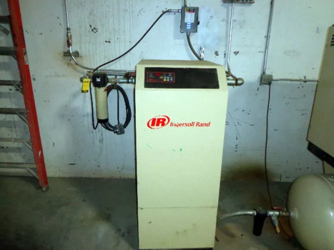 Photo #19 of BY ORDER OF THE LESSOR THE FORMER MACHINERY AND EQUIPMENT UTILIZED BY LACUNA, INC., D/B/A APEX BLOCK CORPORATION