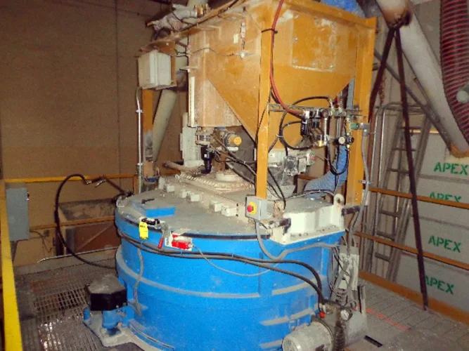 Photo #44 of BY ORDER OF THE LESSOR THE FORMER MACHINERY AND EQUIPMENT UTILIZED BY LACUNA, INC., D/B/A APEX BLOCK CORPORATION