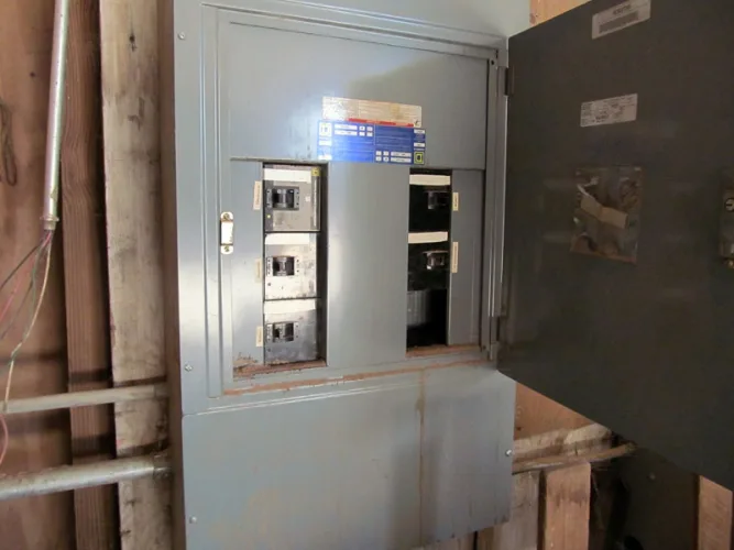 Photo #69 of FOR SALE BY PRIVATE NEGOTIATION - RICH HARDWOODS, INC.

	COMPLETE HARDWOOD DRY KILN OPERATION WITH DIMENSION PLANT AND REAL ESTATE