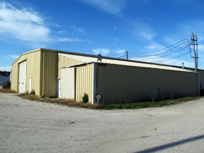 Photo #81 of FOR SALE BY PRIVATE NEGOTIATION - RICH HARDWOODS, INC.

	COMPLETE HARDWOOD DRY KILN OPERATION WITH DIMENSION PLANT AND REAL ESTATE