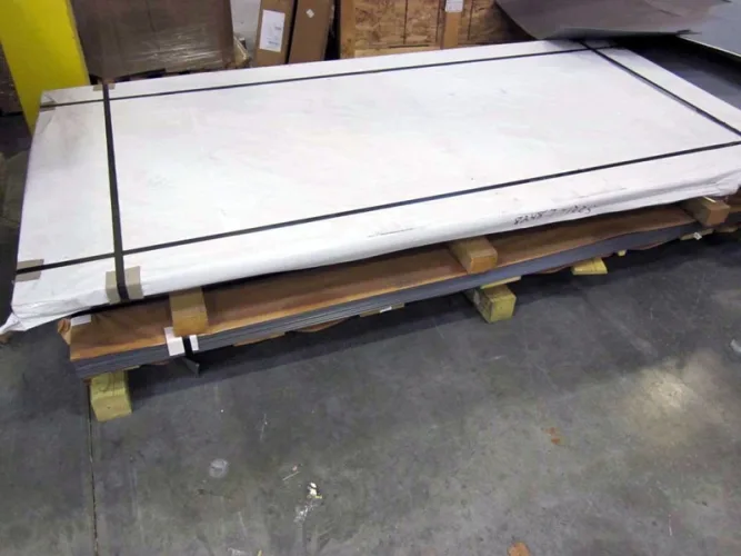Photo #21 of CONTINENTAL CASE COMPANY: LATE MODEL METAL FABRICATION EQUIPMENT OF A MANUFACTURER OF REFRIGERATED SHELVING AND DISPLAY UNITS