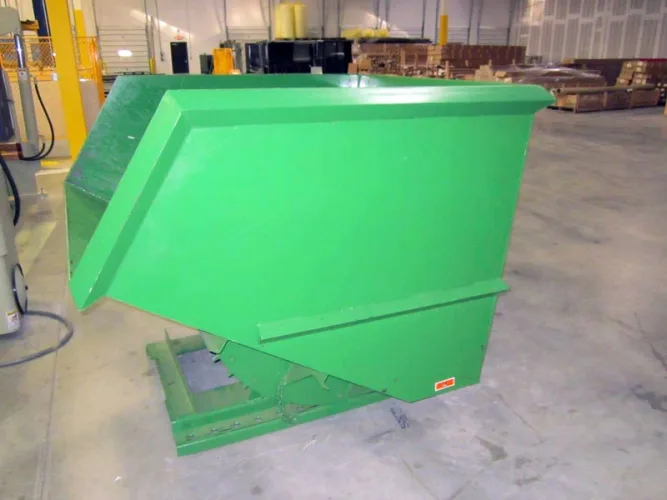 Photo #28 of CONTINENTAL CASE COMPANY: LATE MODEL METAL FABRICATION EQUIPMENT OF A MANUFACTURER OF REFRIGERATED SHELVING AND DISPLAY UNITS