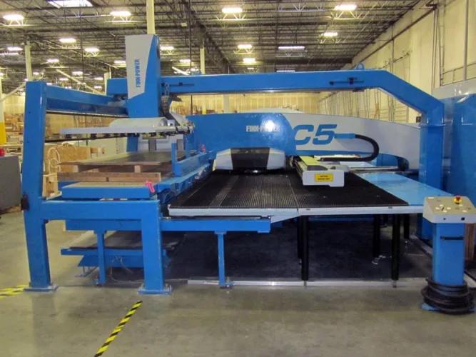 Photo #49 of CONTINENTAL CASE COMPANY: LATE MODEL METAL FABRICATION EQUIPMENT OF A MANUFACTURER OF REFRIGERATED SHELVING AND DISPLAY UNITS
