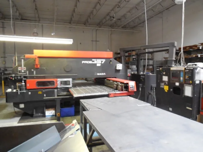 Photo #2 of METAL FABRICATION AND WOODWORKING EQUIPMENT OF CSC WORLDWIDE: A MANUFACTURE OF DISPLAY UNITS AND SHOW CASES