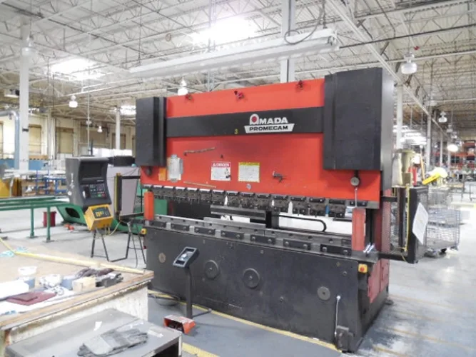 Photo #7 of METAL FABRICATION AND WOODWORKING EQUIPMENT OF CSC WORLDWIDE: A MANUFACTURE OF DISPLAY UNITS AND SHOW CASES